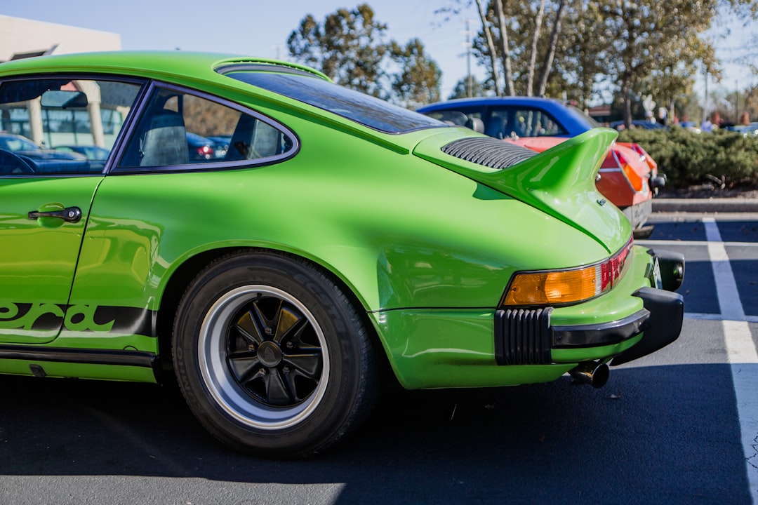 Photo Porsche showroom