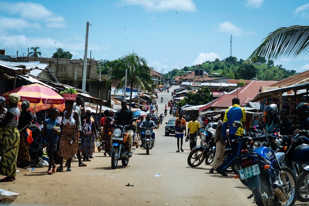 Photo Crowded streets