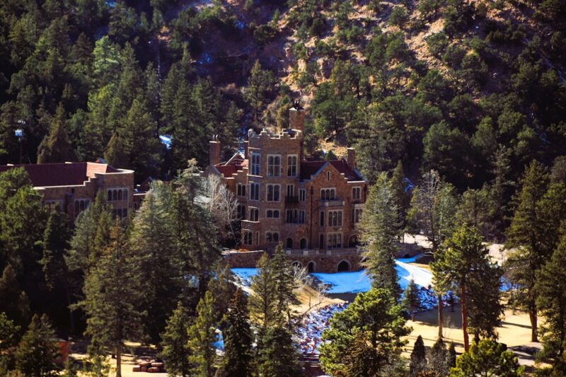 Carson Tahoe Hotel: Your Ultimate Stay in Carson City, Nevada
